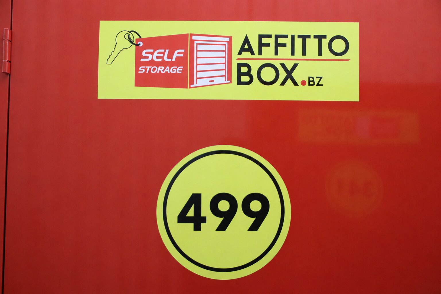 Box numerati all'interno dell'impianto Affittobox di Bolzano